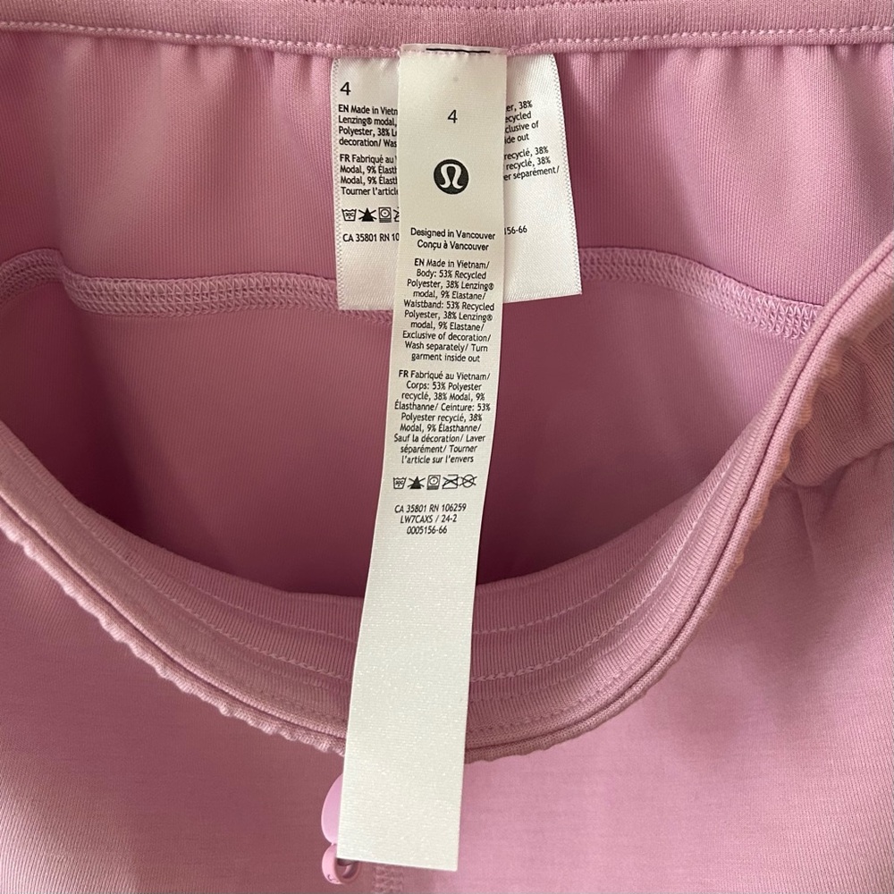 Lululemon Softstream Shorts Size 4 NWOT - Picture 4 of 9